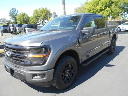 Carbonized Gray Metallic 2026 Ford F-150 XLT
