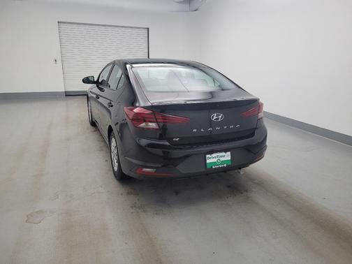 Phantom Black 2020 Hyundai ELANTRA SE