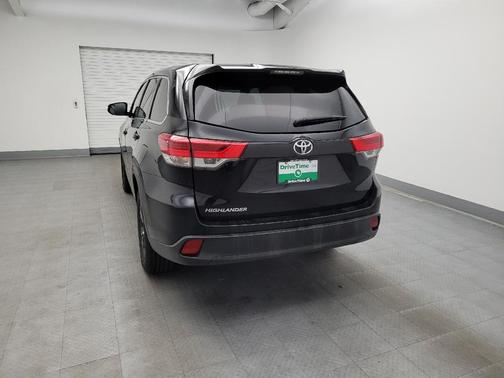 2019 Toyota Highlander LE I4