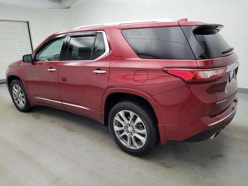 Red 2018 Chevrolet Traverse Premier