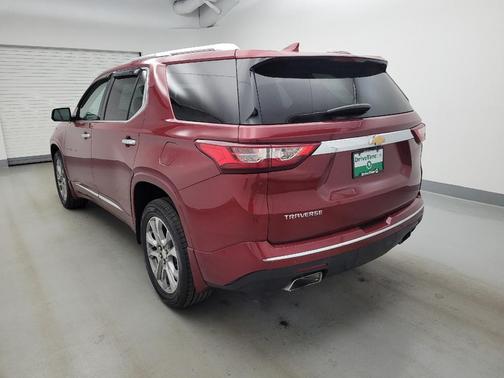 Red 2018 Chevrolet Traverse Premier