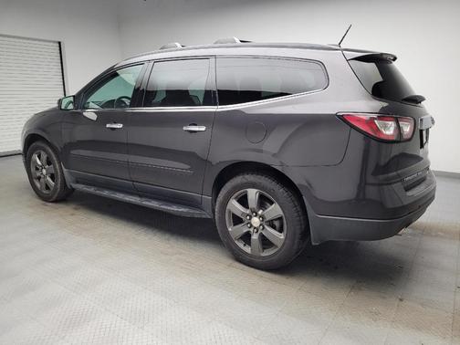 Tungsten Metallic 2017 Chevrolet Traverse 2LT