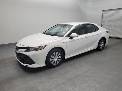 2018 Toyota Camry Hybrid LE
