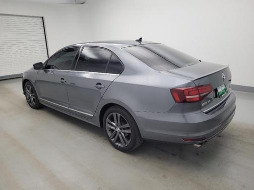 Platinum Gray Metallic 2018 Volkswagen Jetta 1.8T SEL