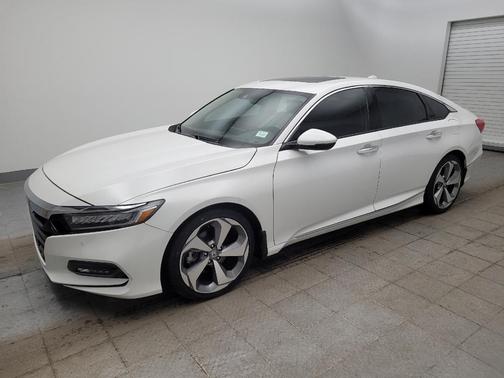 2019 Honda Accord Touring 2.0T