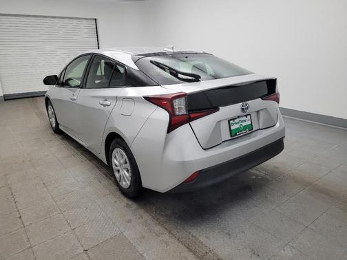 2022 Toyota Prius LE