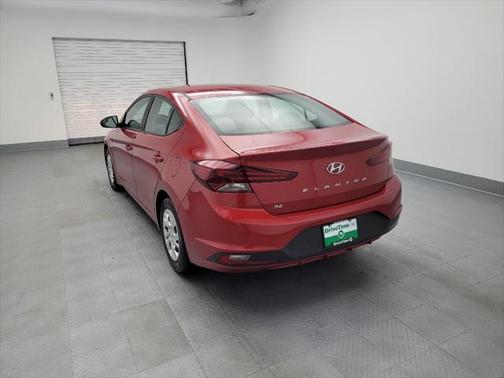 2019 Hyundai ELANTRA SE