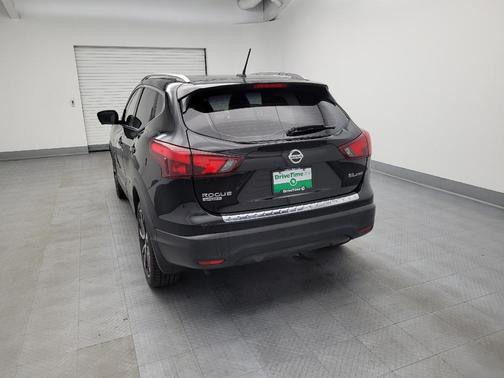 2018 Nissan Rogue Sport SL