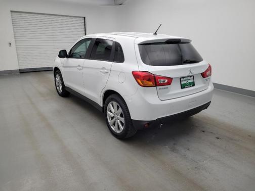 White Pearl 2015 Mitsubishi Outlander Sport ES