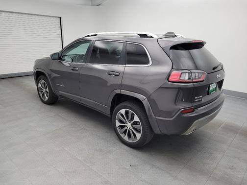 2019 Jeep Cherokee Overland
