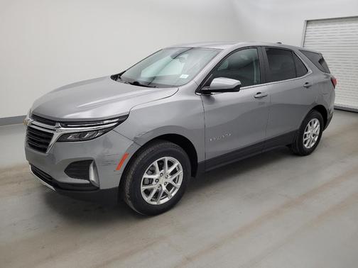 Sterling Gray Metallic 2024 Chevrolet Equinox 1LT