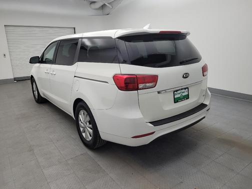 2017 Kia Sedona LX