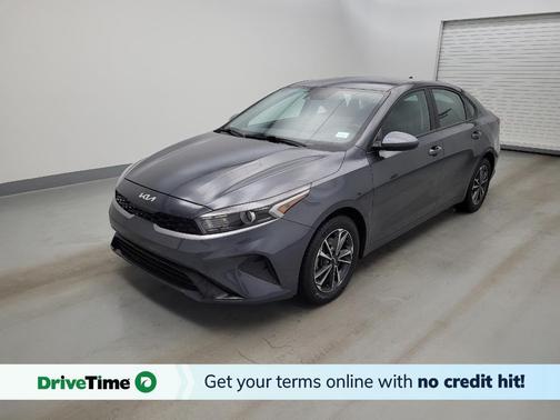 Gray 2024 Kia Forte LXS