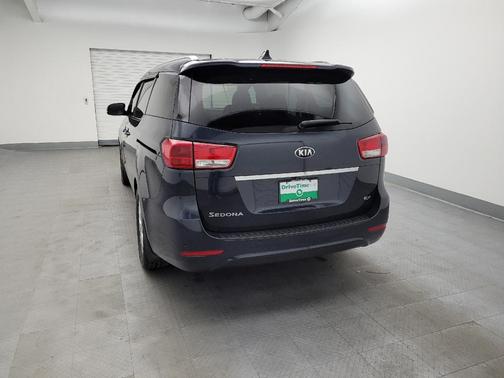 2016 Kia Sedona EX