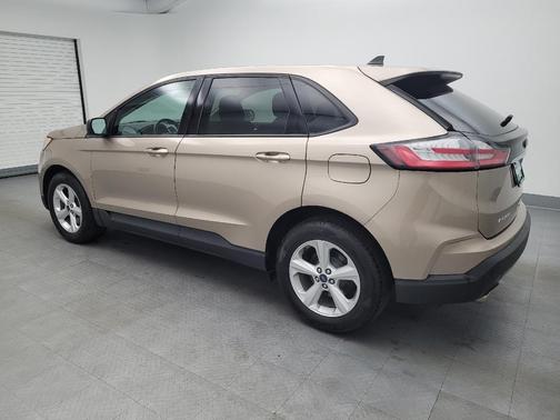 2020 Ford Edge SE
