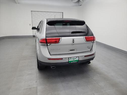 2015 Lincoln MKX Base