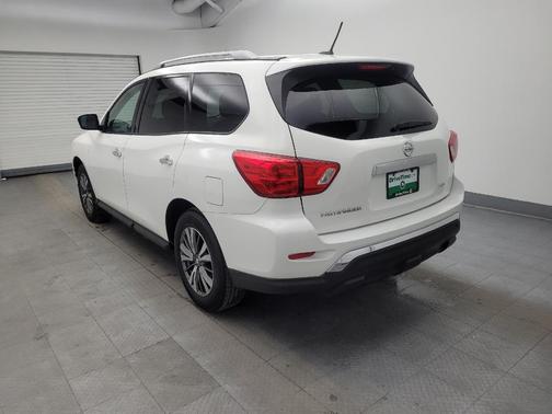 2018 Nissan Pathfinder S