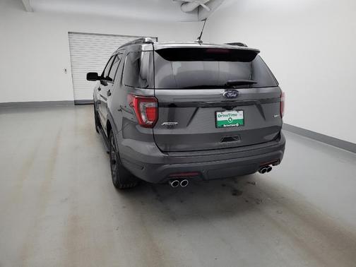Magnetic Metallic 2019 Ford Explorer Sport