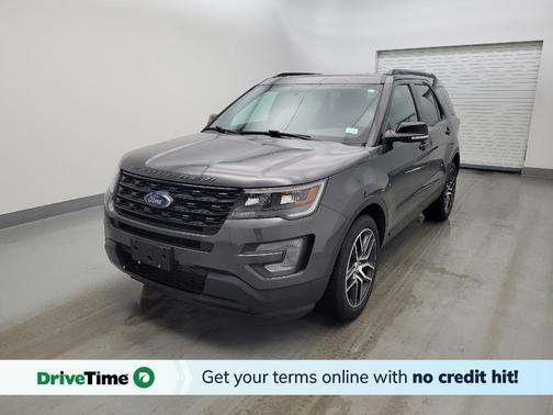 Gray 2017 Ford Explorer sport