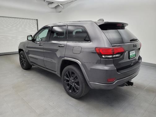 2017 Jeep Grand Cherokee Altitude
