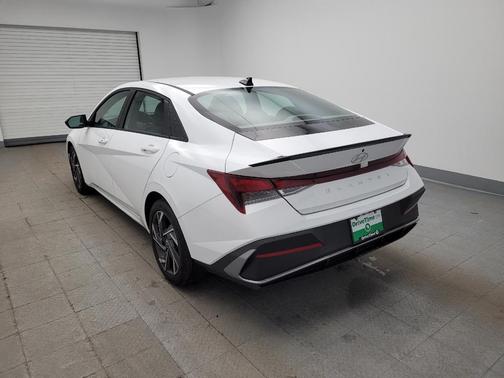 2025 Hyundai ELANTRA Sport