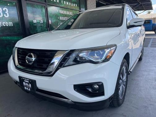 2020 Nissan Pathfinder SL 2WD