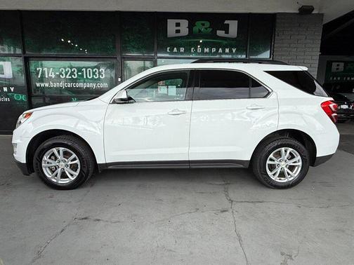 White 2017 Chevrolet Equinox 1LT
