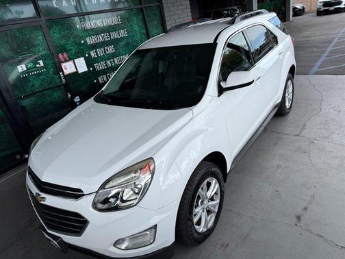 White 2017 Chevrolet Equinox 1LT