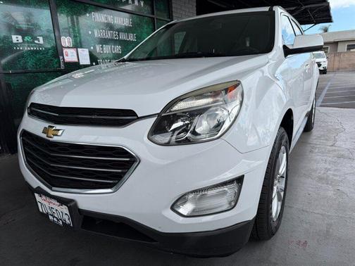 White 2017 Chevrolet Equinox 1LT