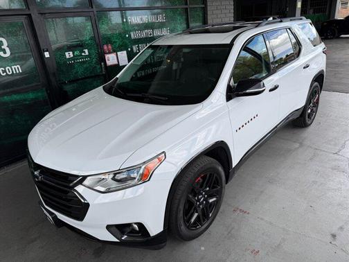 White 2018 Chevrolet Traverse Premier