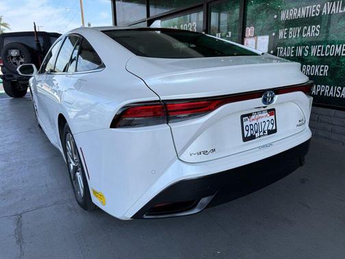 2022 Toyota Mirai Base