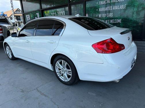 2010 INFINITI G37 Journey