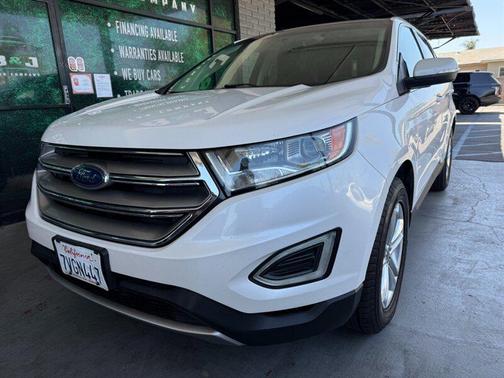 White 2016 Ford Edge SEL