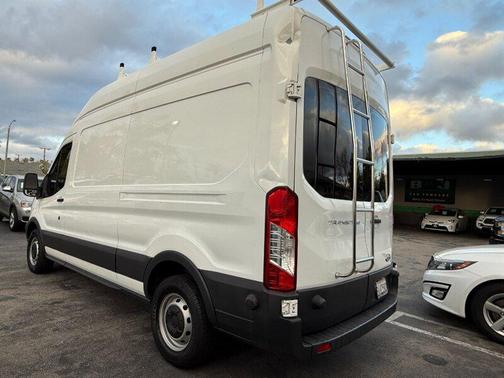 2015 Ford Transit-250 Base