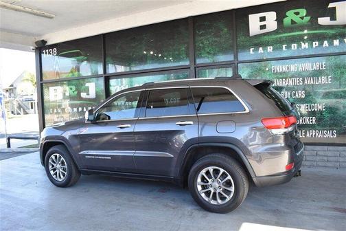 Photo 2 of 32 of 2015 Jeep Grand Cherokee Limited