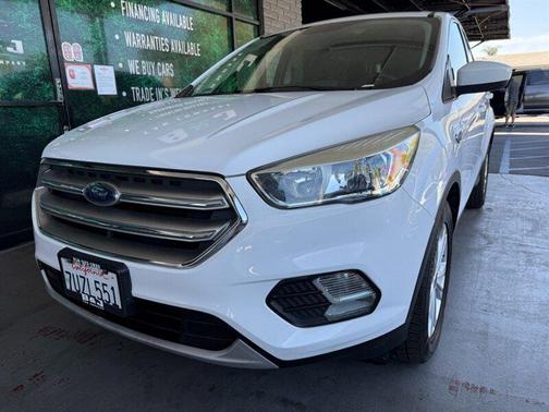 White 2017 Ford Escape SE