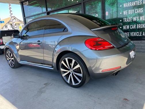 2012 Volkswagen Beetle Base