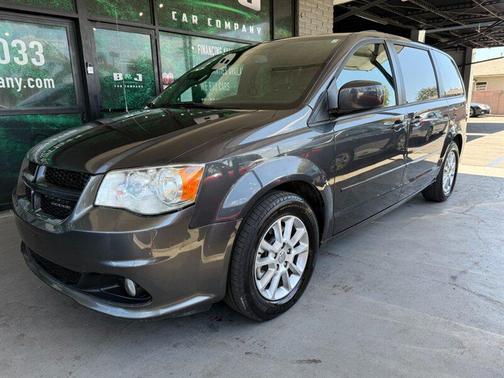 Dark Charcoal Pearlcoat 2012 Dodge Grand Caravan R/T