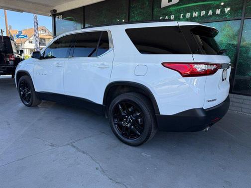 2021 Chevrolet Traverse LT Leather