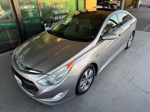 2012 Hyundai SONATA Hybrid Base
