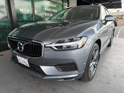 2018 Volvo XC60 T5 Momentum