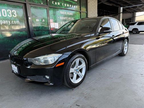 Black 2015 BMW 320 i