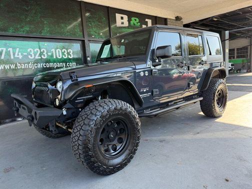 2017 Jeep Wrangler Unlimited Sahara