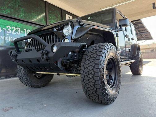 2017 Jeep Wrangler Unlimited Sahara