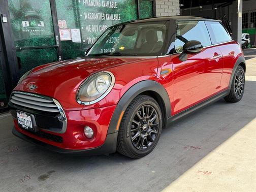 2014 MINI Hardtop Cooper