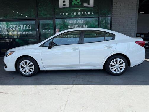 Crystal White Pearl 2023 Subaru Impreza Base