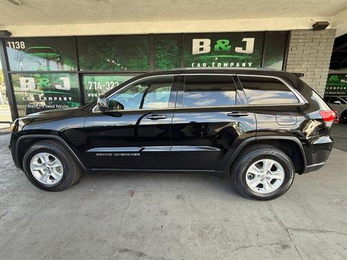 2017 Jeep Grand Cherokee Laredo