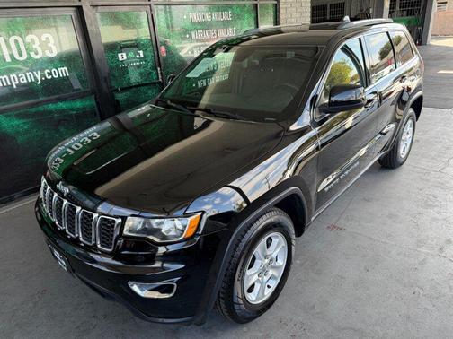 2017 Jeep Grand Cherokee Laredo