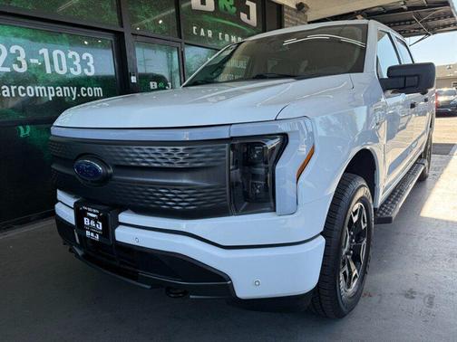2023 Ford F-150 Lightning XLT