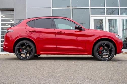 2025 Alfa Romeo Stelvio Special Edition